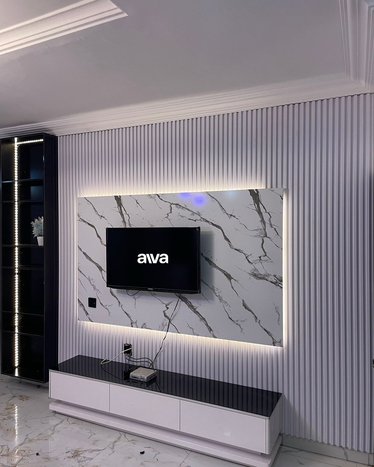 The Majestic Wall Console